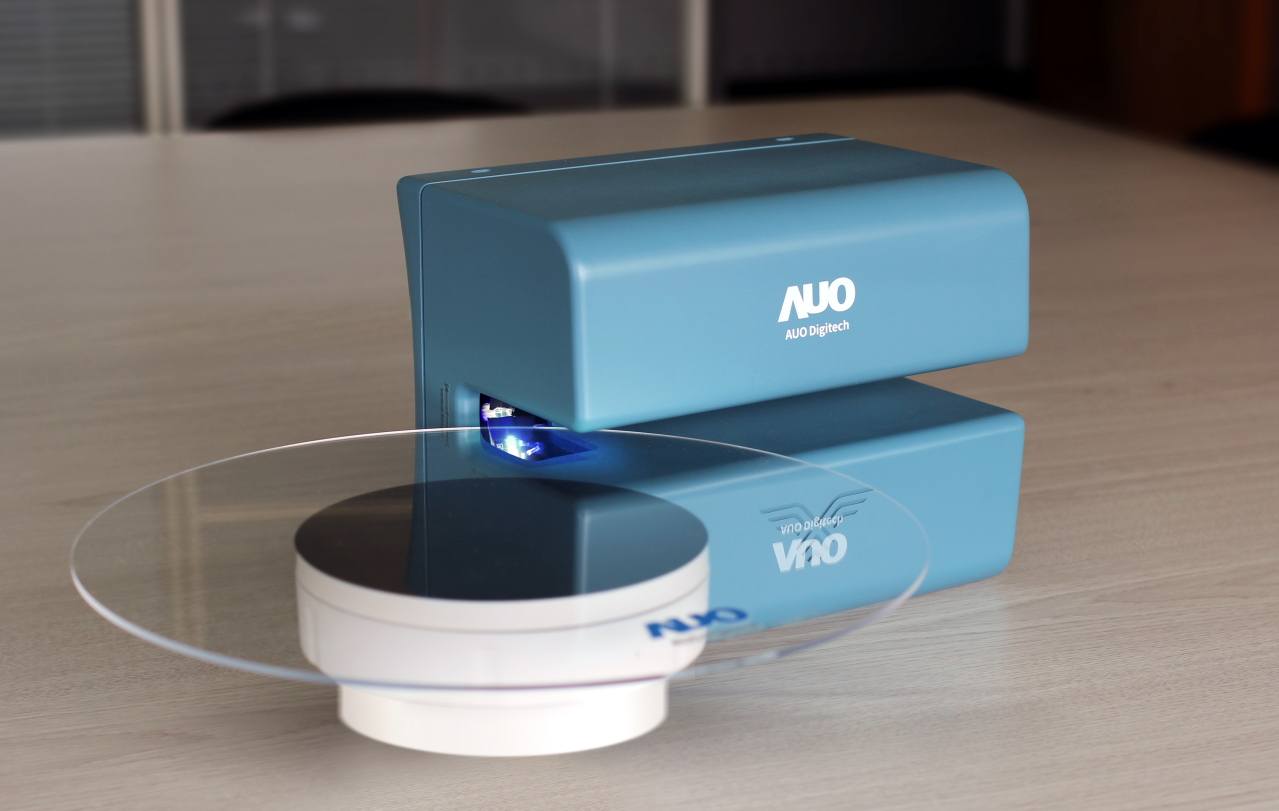 達擎寬視角3D醫療顯示器，協助醫護團隊成員於手術進行時，皆能看到一致性的3D影像，提高溝通效率，使手術更精準、快速完成達擎寬視角3D醫療顯示器，協助醫護團隊成員於手術進行時，皆能看到一致性的3D影像，提高溝通效率，使手術更精準、快速完成