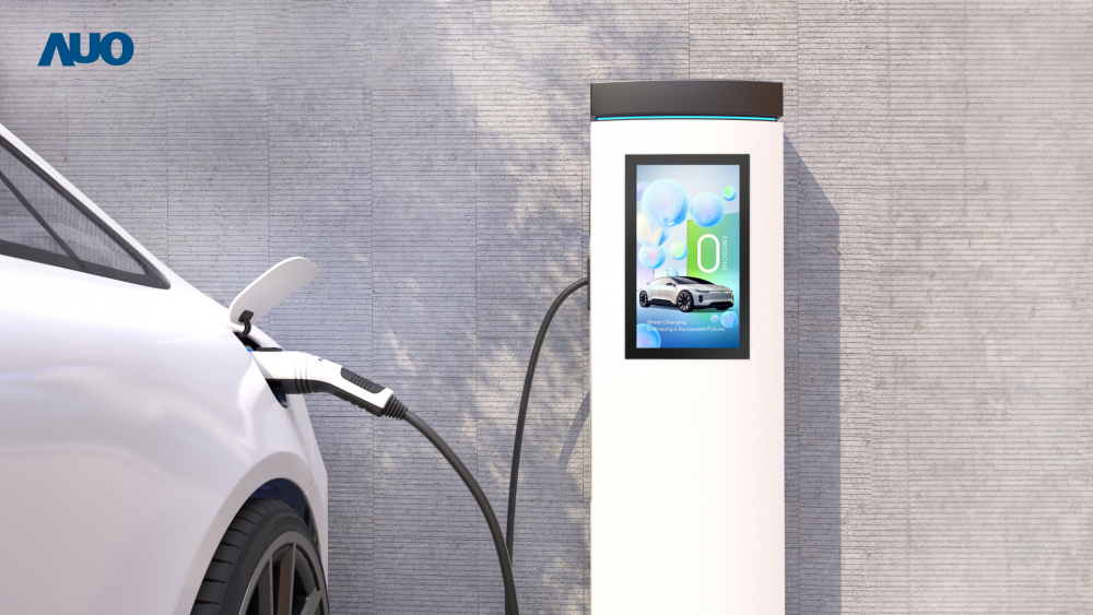 友達〝EVSE車用充電樁解決方案〞專為電動汽車充電樁設計，具有高亮度、克服戶外艱難環境的耐溫、耐紫外線等特性，並搭載散熱性及擴充性強的高效能工業電腦，可實現人機互動訴求，如資訊顯示、支付等應用