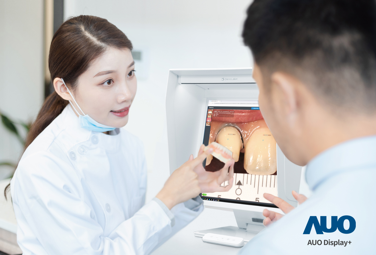 達擎積極投入牙科領域，瞄準牙技所數位轉型趨勢，與成軍滿周年的子公司原色口腔數位，展現智慧牙技整合方案的落地成果，加速推動牙科與假牙製作流程數位化